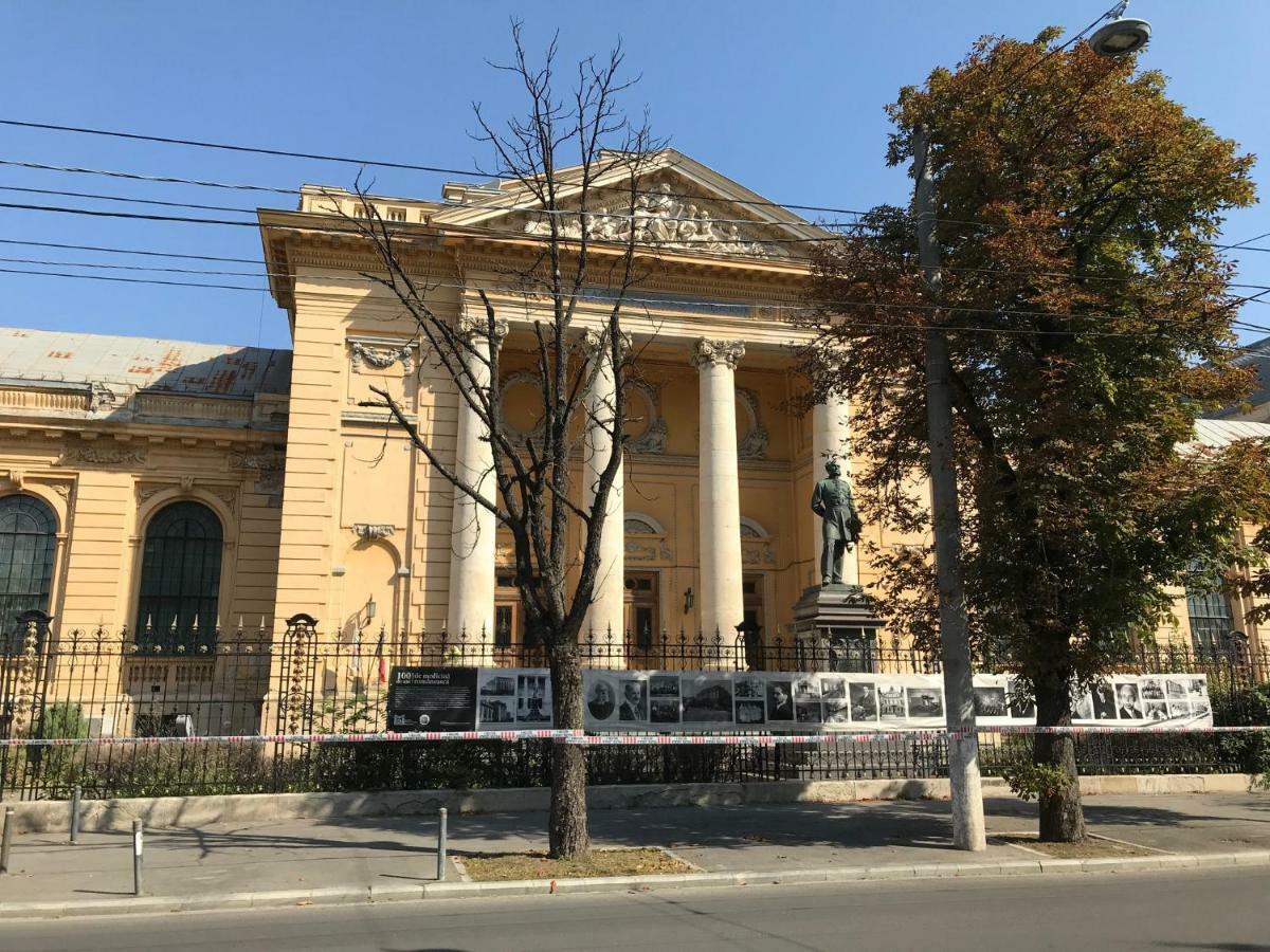 Olympia 23 Studio Apartment Bucharest Luaran gambar